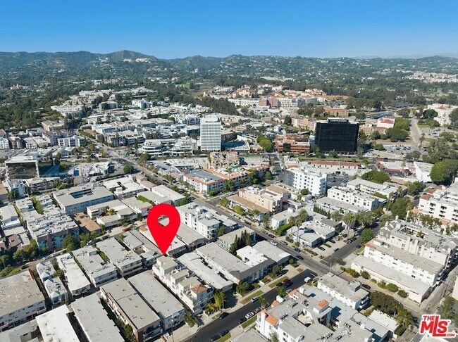 Building Photo - 11723 Mayfield Ave