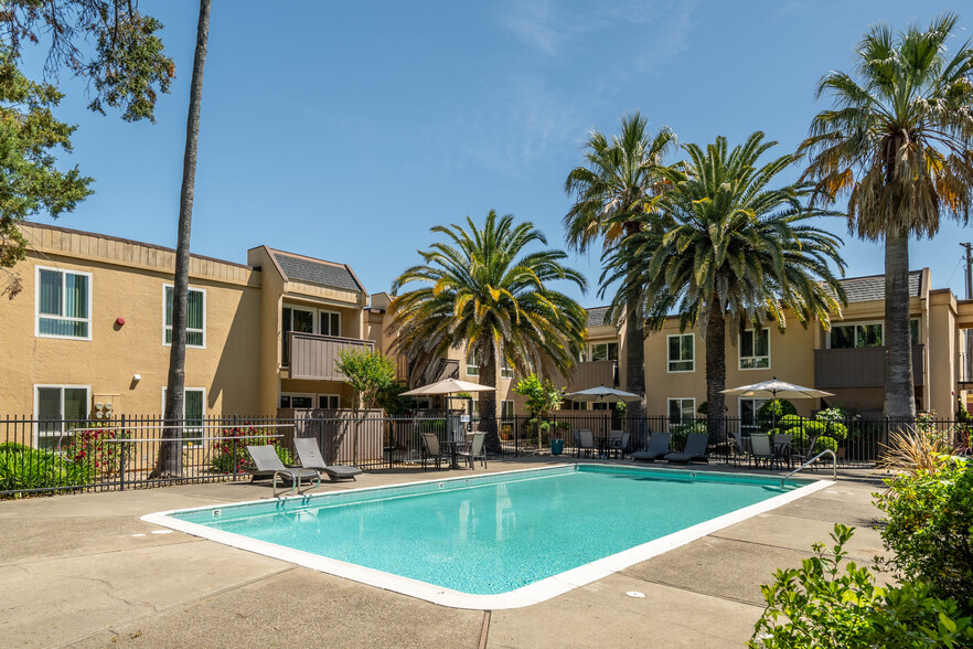 Primary Photo - Loma Linda Apartments