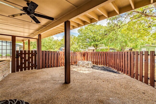 Building Photo - 4622 Philco Dr