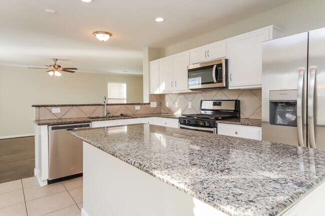 Building Photo - 12919 Belmont Legend Ct