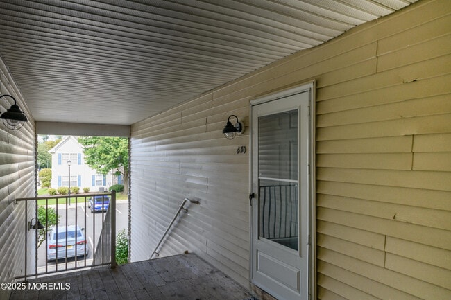 Building Photo - 430 Wedgewood Cir