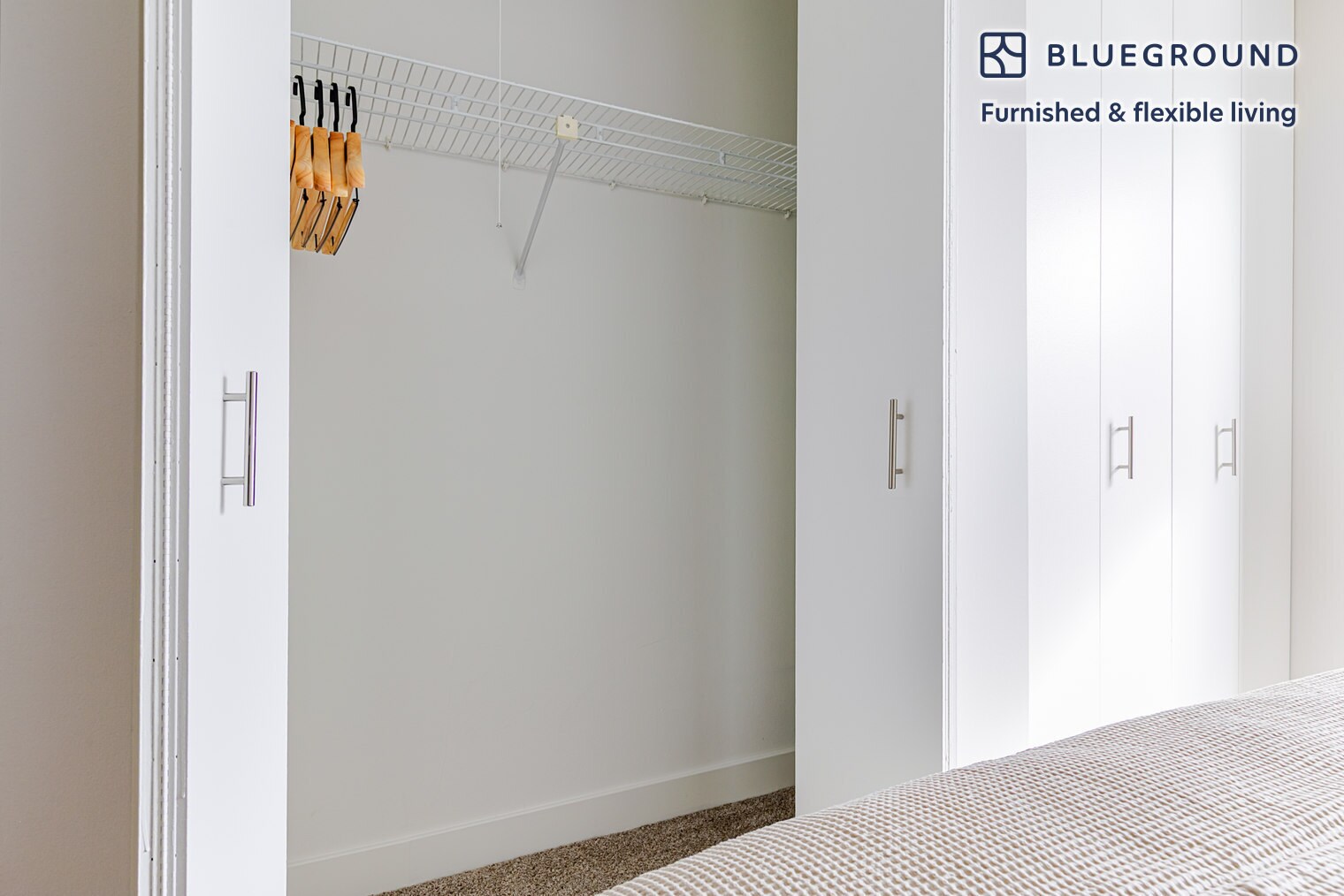 Building Photo - 77 W Huron St