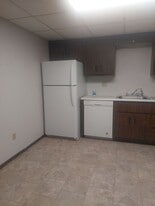Building Photo - 103 Martin Dr