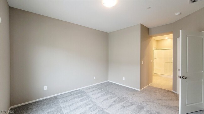 Building Photo - 544 Teovani St