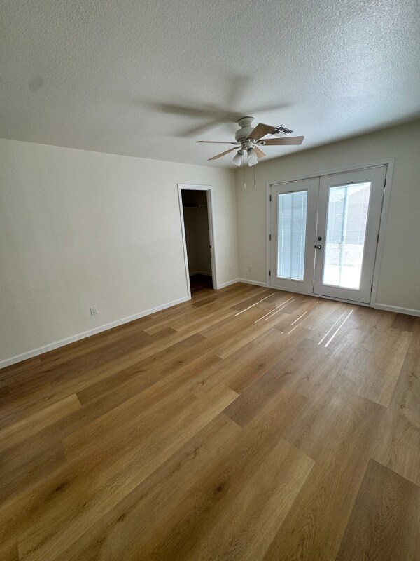 Building Photo - 11361 W Loma Blanca Dr