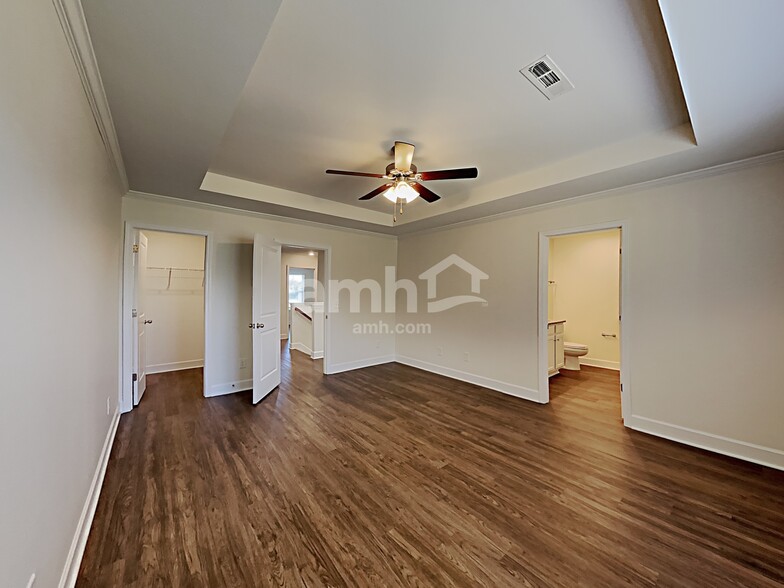 Building Photo - 701 Drema Ct
