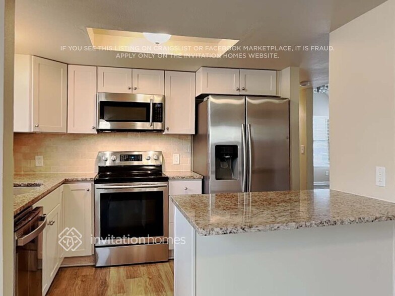 Building Photo - 12548 Leesburg Rd