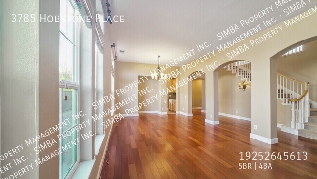 Building Photo - 3785 Hobstone Pl