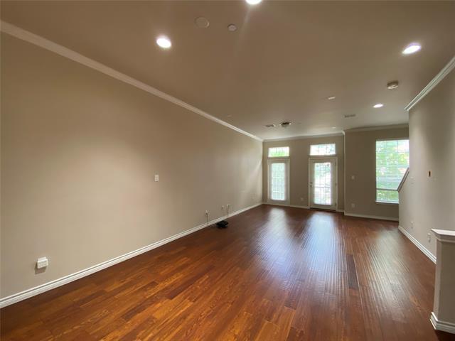 Building Photo - 15831 Breedlove Pl