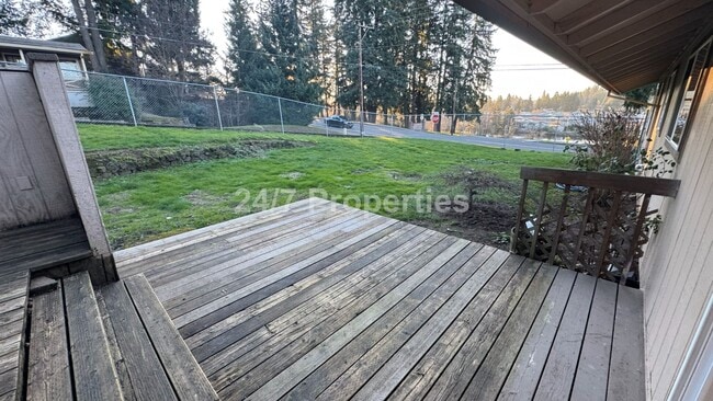 Building Photo - Adorable Ranch Style Home - Milwaukie