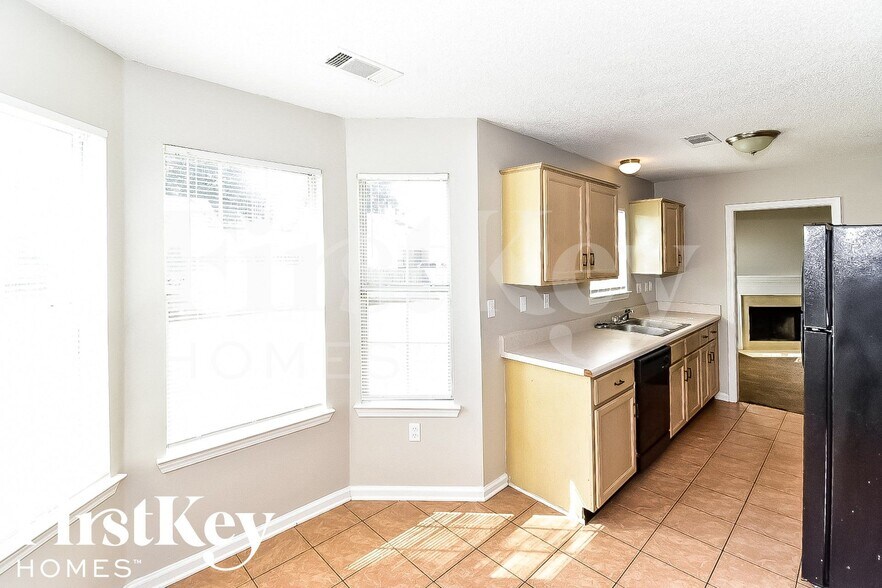 Building Photo - 7567 Spring Morning Ct