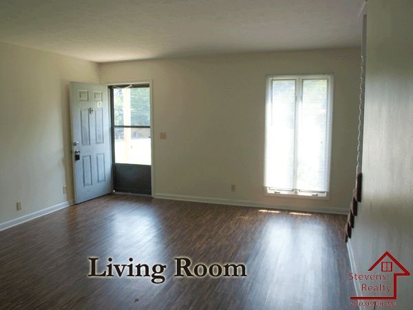 Building Photo - 404 Oriole Dr