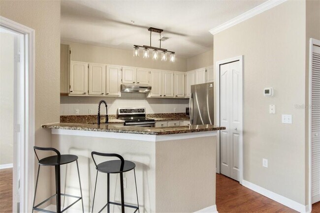 Building Photo - 3114 Legacy Lake Dr