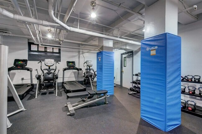 Building Photo - 50 Glenwood Ave