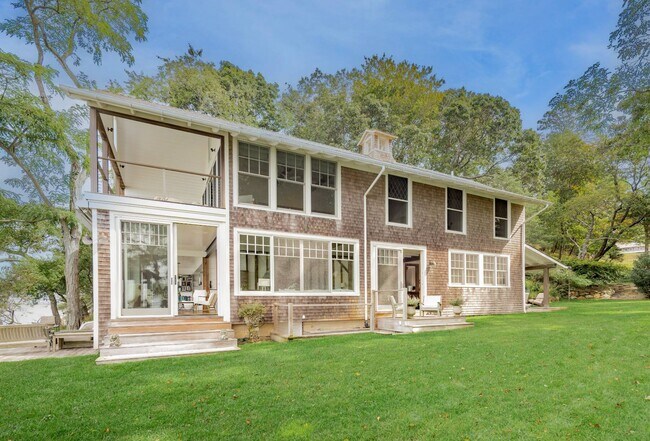 Building Photo - 21 Rawson Rd