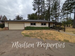 Building Photo - 6231 Pebble Ln
