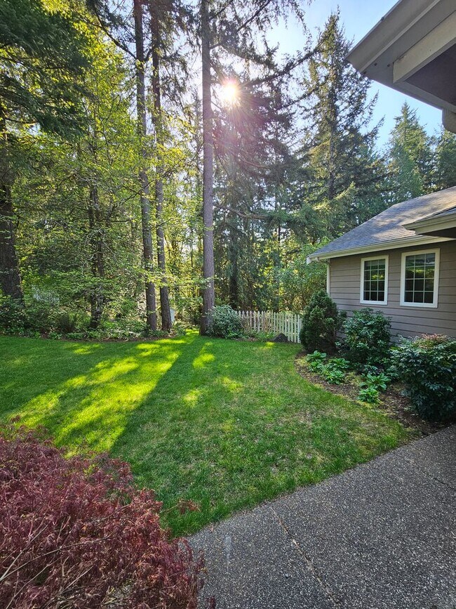 Building Photo - A Private Sanctuary with Perfect Proximity