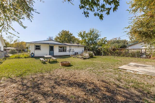 Building Photo - 2311 Blyth Dr