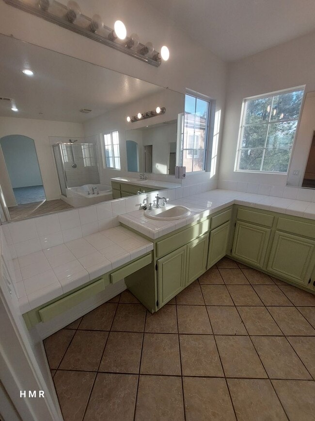 Building Photo - Stunning Two-Story Home with 4 Bedrooms an...