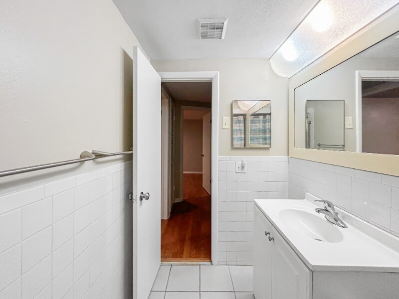 Building Photo - 3627 Annona Ct