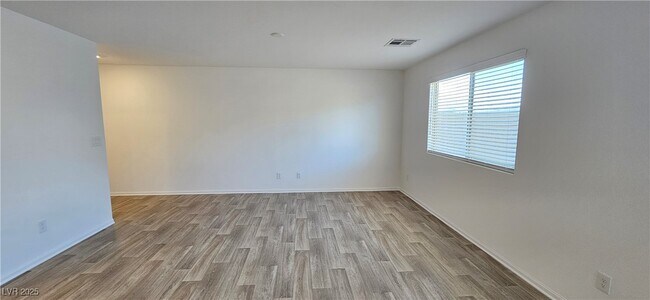 Building Photo - 6071 Swift Lariat St