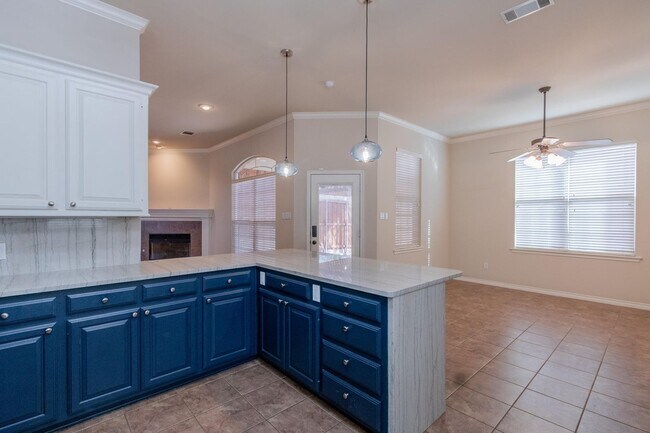 Building Photo - Updated 4/3/3 Located in Frenship ISD!