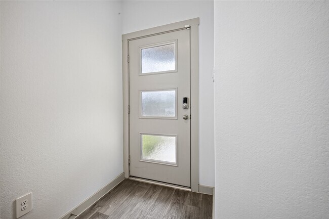 Building Photo - 12820 Tokenhouse Ln