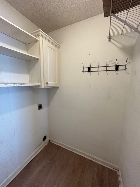 Building Photo - 3818 Pondside Cir