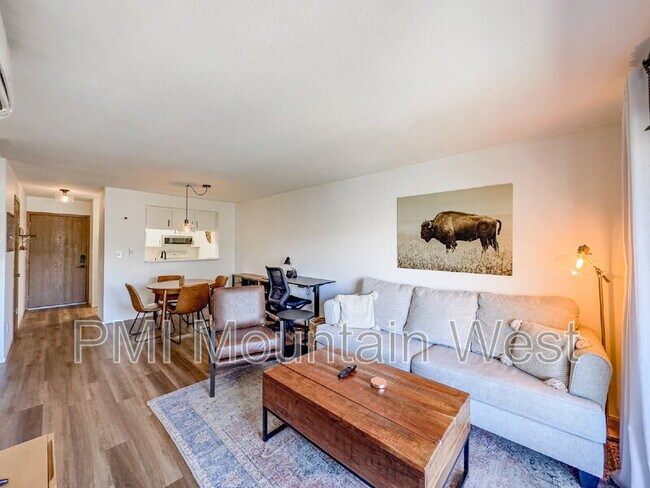 Building Photo - 339 E 600 S