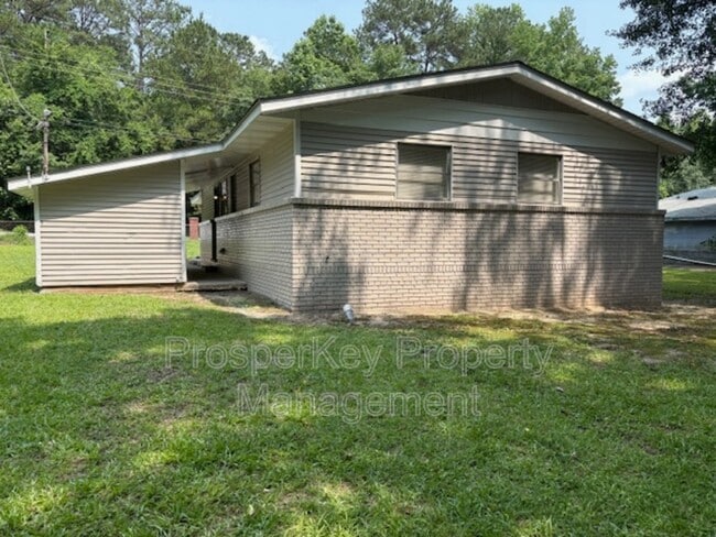 Building Photo - 861 Wright Dr