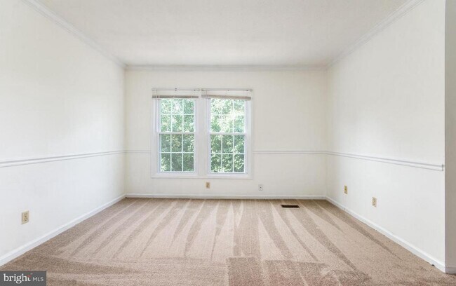 Building Photo - 6707 Ammendale Way