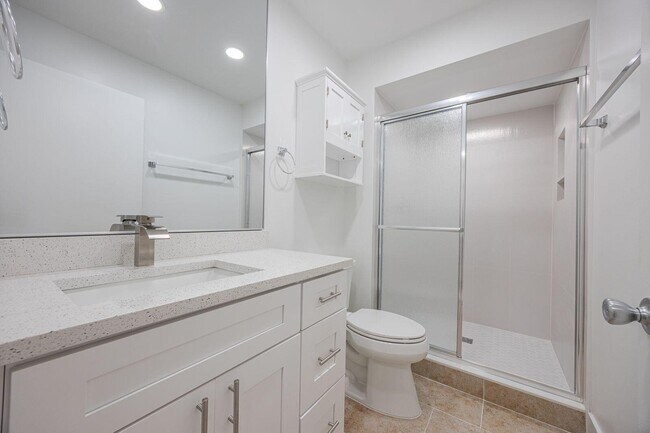 Building Photo - 2805 Casita Way