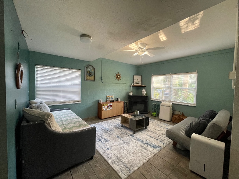 Building Photo - 7244 Aberdeen Ct