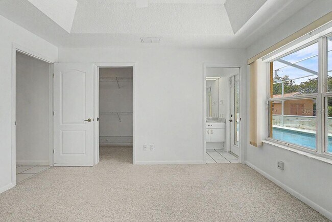 Building Photo - 20811 SW 81st Loop