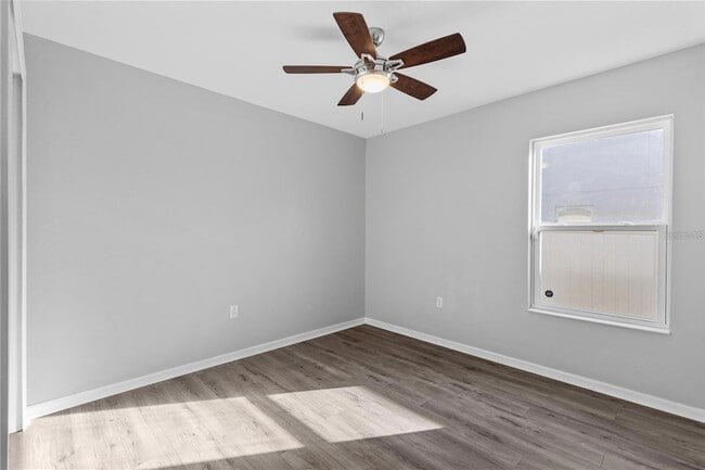 Building Photo - 10602 Massimo Dr