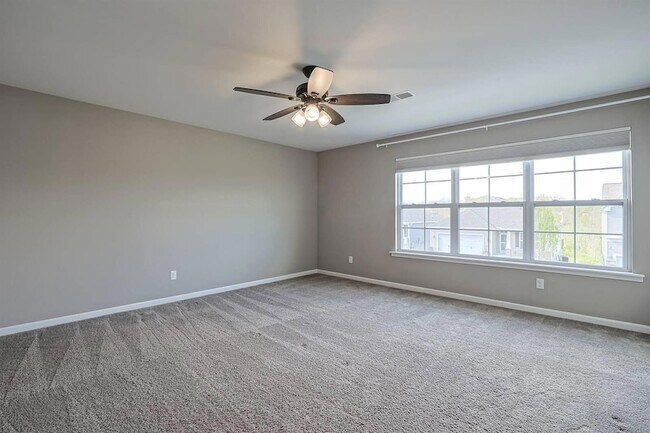 Building Photo - 6545 Cannondale Dr