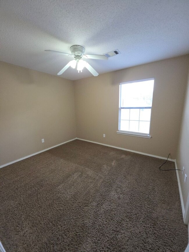 Building Photo - 4230 Tanya Cir