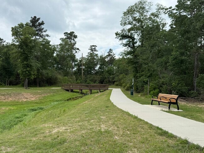 Building Photo - 1413 Cantabria Ct
