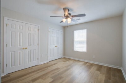 Building Photo - 2 Bedroom/ 2 Bath Condo/Open Floor Plan