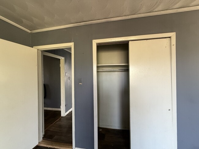 Building Photo - 1531 MS-9