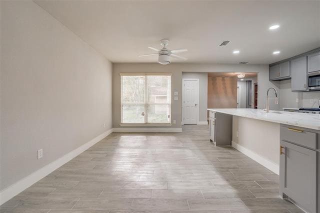 Building Photo - 3805 W Rochelle Rd