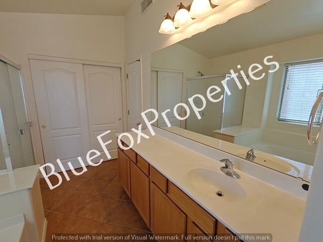 Building Photo - 60354 Alpine Way