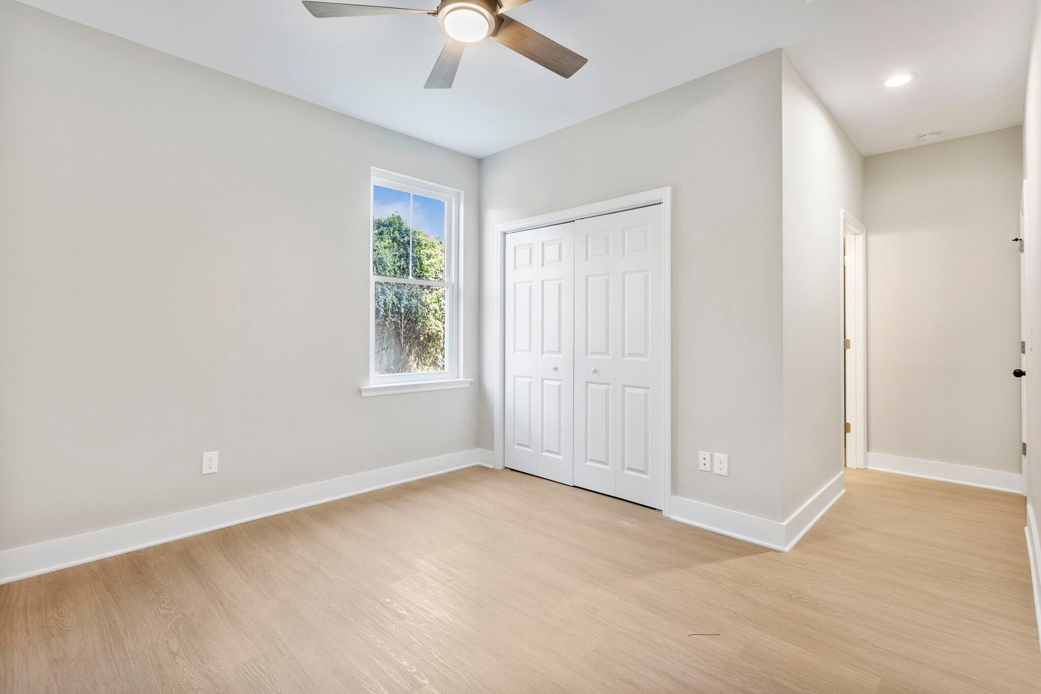 Building Photo - 2028 Arbutus Ave