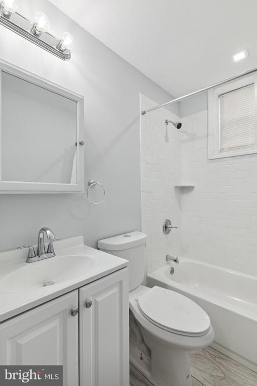 Building Photo - 2001 Dorrance St