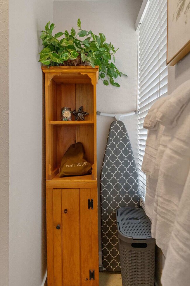 Building Photo - 2490 Main St