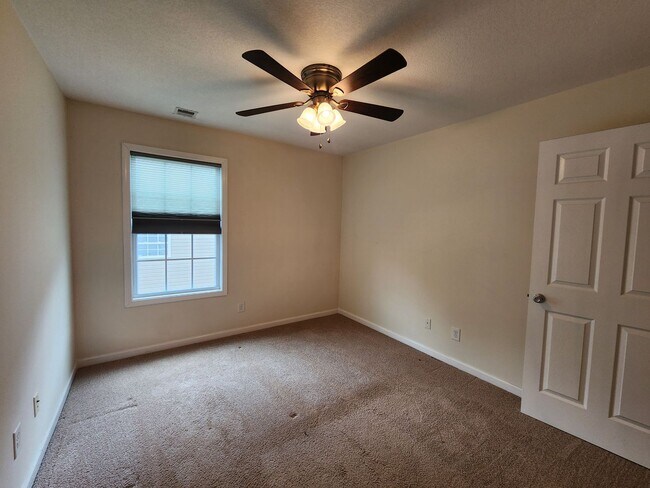 Building Photo - Welcome Home!