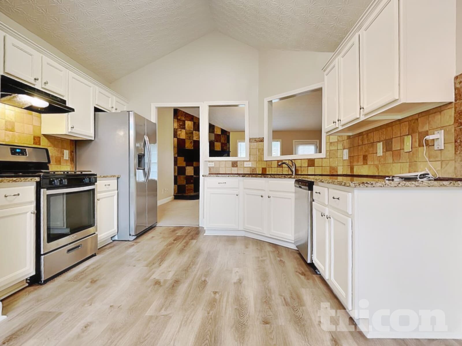 Building Photo - 5677 Conner Rd