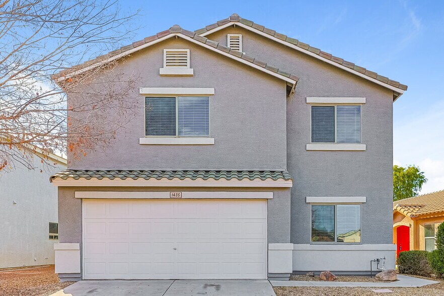 Primary Photo - 1435 E Pryor Rd