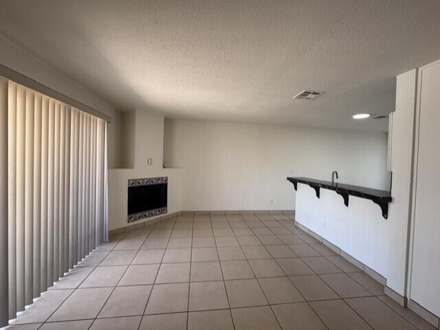 Building Photo - 45450 Sunrise Ln