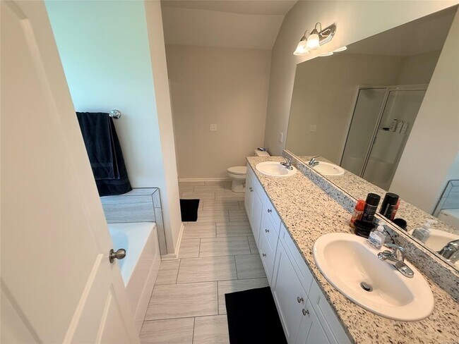 Building Photo - 6108 Ridgeside Boulevard